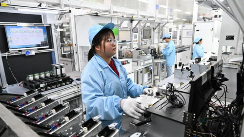 扭转“重学历轻技能”困局，让数字时代工厂成为人才向往之地